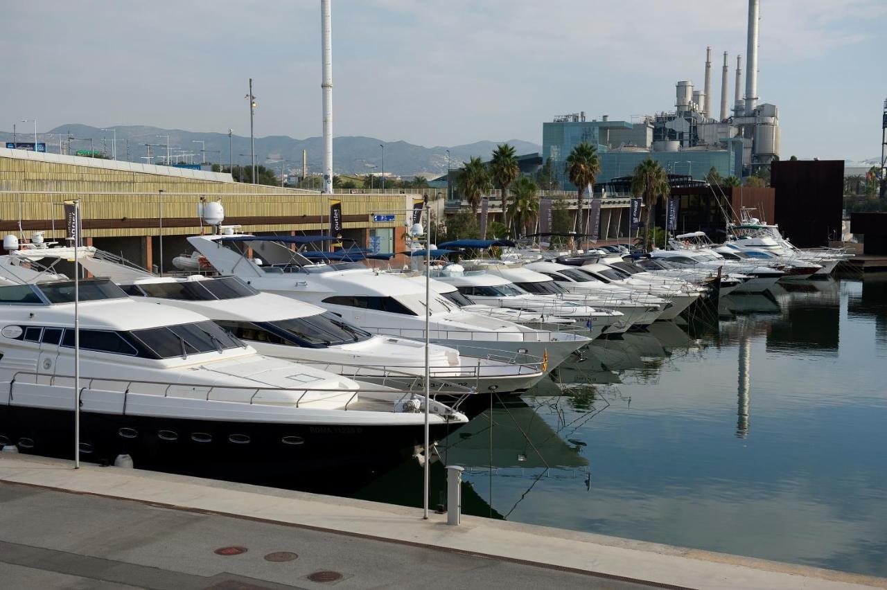 Boat Hotel Barcelona Sant Adria de Besos Dış mekan fotoğraf